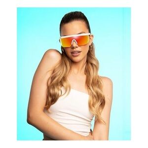 Tipsy Elves Miami Ice Sunglasses UV 400 Protection with case and cloth NWT